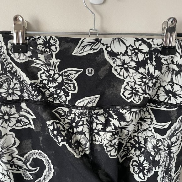 LULULEMON Wunder Under High-Rise Tight Engineered Full-On Luxtreme 28" Black 6 - Picture 6 of 6